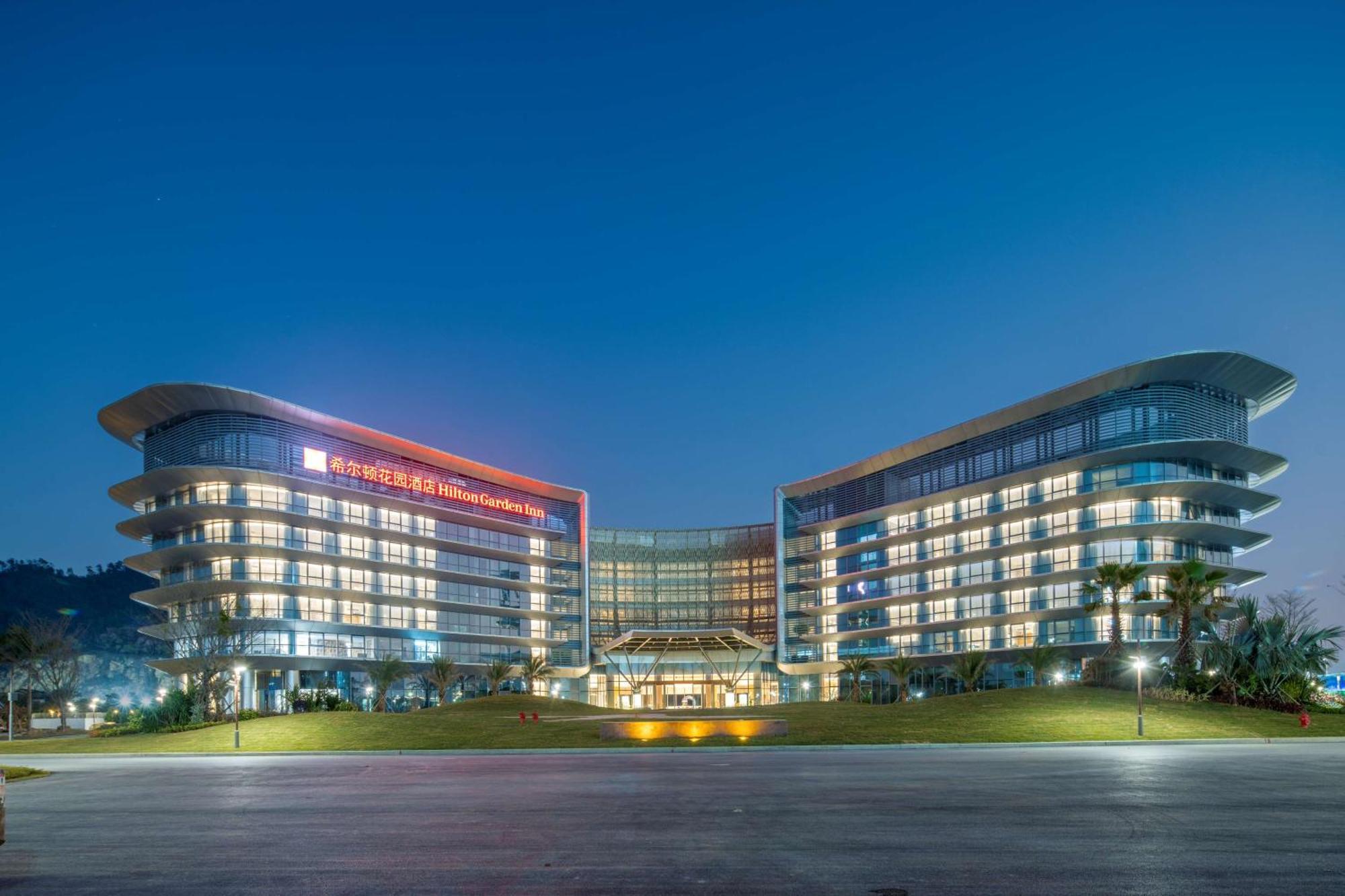 Hilton Garden Inn Zhuhai Hengqin Sumlodol Park エクステリア 写真